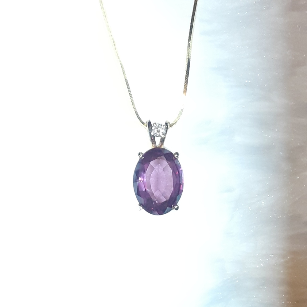 GORGEOUS Alexandrite (lab created)